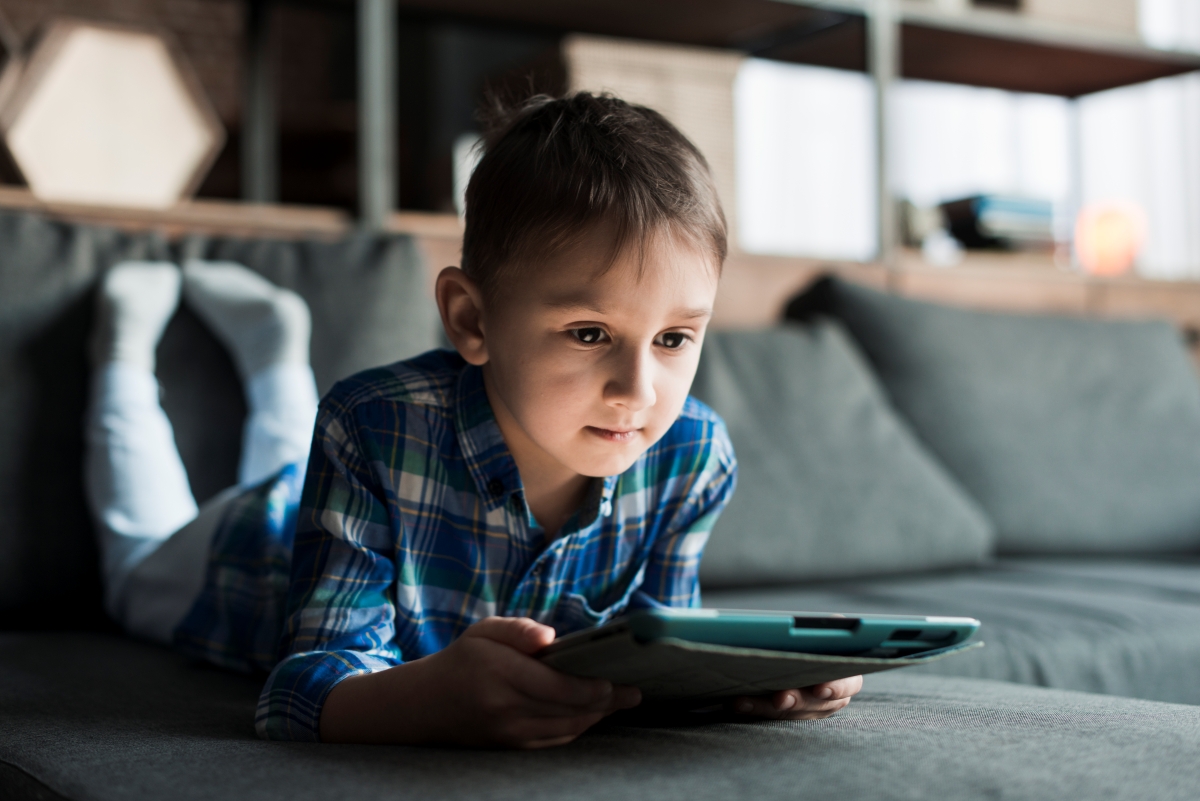 Tecnologia e Autismo: Muito Além de Ferramentas, Um Caminho para a Inclusão
