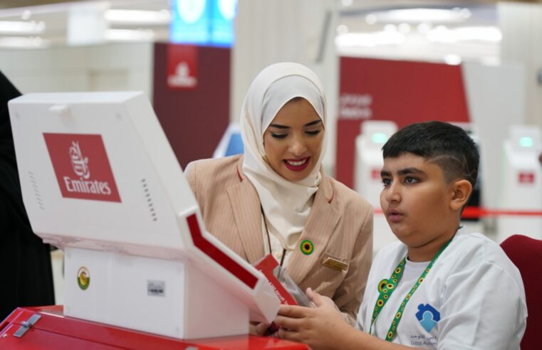Inclusão nas Alturas: Emirates Lidera Iniciativa Mundial de Acolhimento a Passageiros Autistas.